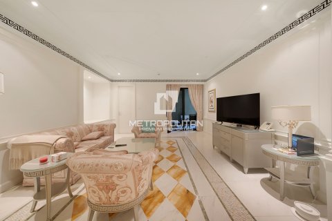Apartamento en Palazzo Versace, Culture Village, Dubai, 3 dormitorios, 353 m², № 72925 - foto 7