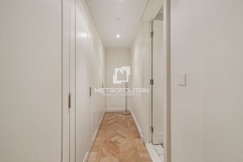 Apartamento en Palazzo Versace, Culture Village, Dubai, 3 dormitorios, 353 m², № 72925 - foto 28