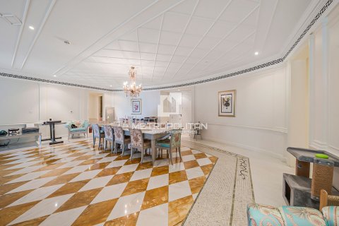 Apartamento en Palazzo Versace, Culture Village, Dubai, 3 dormitorios, 353 m², № 72925 - foto 3