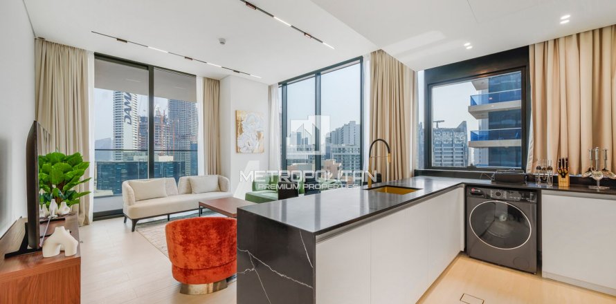 Apartment in Business Bay, Dubai 2 bedrooms, 126 sq.m. № 72942