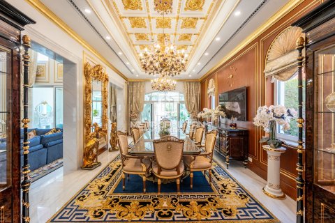 Villa en XXII Carat, Palm Jumeirah, Dubai, 7 dormitorios, 1530 m², № 72921 - foto 2