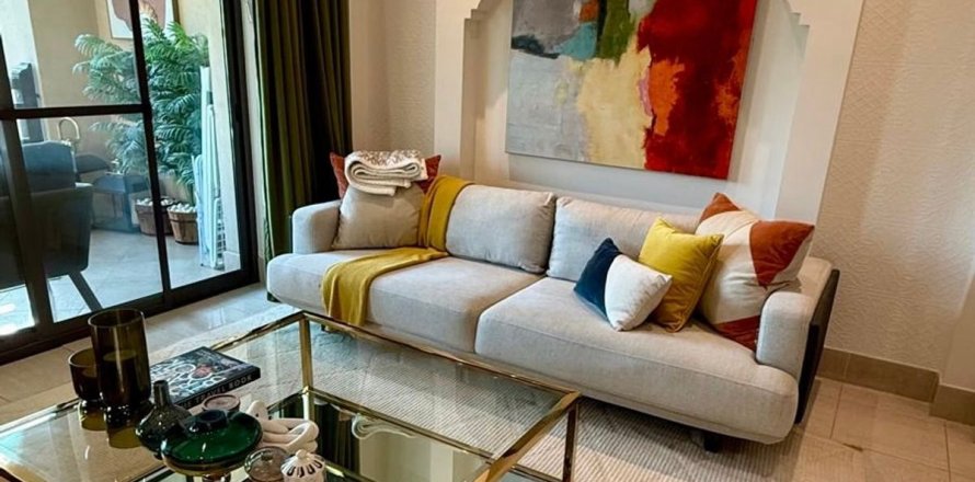 Apartment in Old Town, Dubai 1 bedroom, 92.8 sq.m. № 67526