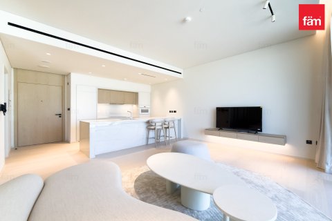 Снять в аренду квартиру в Al Jaddaf, Дубай: 73.7м², № 89458 - фото 2