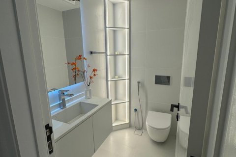 Apartamento en Dubai Marina, Dubai, 2 dormitorios, 129 m², № 99354 - foto 19