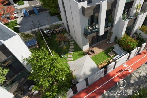 Villa in Dubai Land, Dubai 4 bedrooms, 187.2 sq.m. № 18249 - photo 10