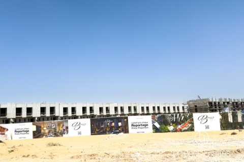 Villa in Dubai Land, Dubai 4 bedrooms, 187.2 sq.m. № 18249 - photo 3