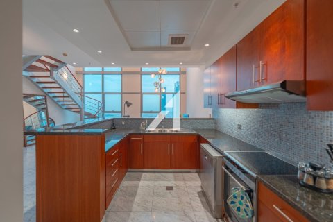 Appartement à Central Park Tower, DIFC, Dubai, 2 chambres, 149.6 m², № 18253 - photo 5