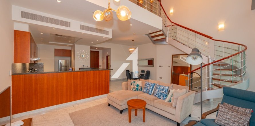 Appartement à Central Park Tower, DIFC, Dubai, 2 chambres, 149.6 m², № 18253