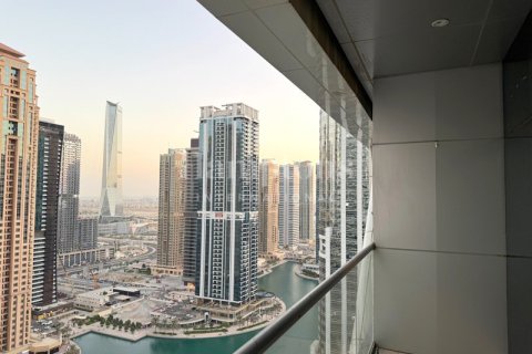 Apartment in Jumeirah Lake Towers, Dubai 2 bedrooms, 109.90424900 sq.m. № 18248 - photo 7