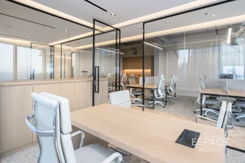 Office in Jumeirah Lake Towers, Dubai 117 sq.m. № 62179 - photo 9
