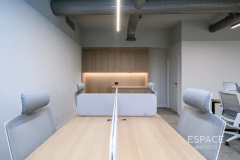 Office in Jumeirah Lake Towers, Dubai 117 sq.m. № 62179 - photo 12