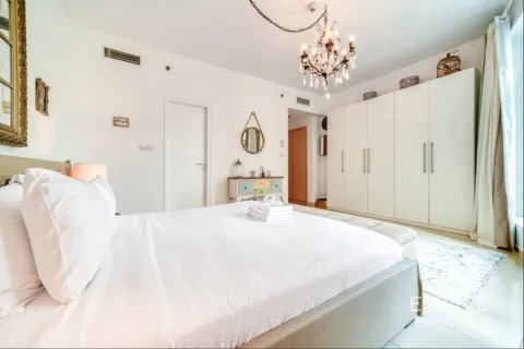 Apartamento en Dubai Marina, Dubai, 1 dormitorio, 117 m², № 62162 - foto 8