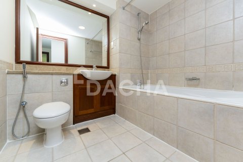 شقة في Emaar 6 Towers, مرسى دبي, دبي 3 غرف نوم, 208 م² رقم 104940 - صورة 2