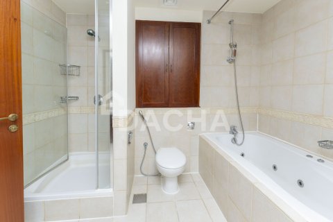 شقة في Emaar 6 Towers, مرسى دبي, دبي 3 غرف نوم, 208 م² رقم 104940 - صورة 1