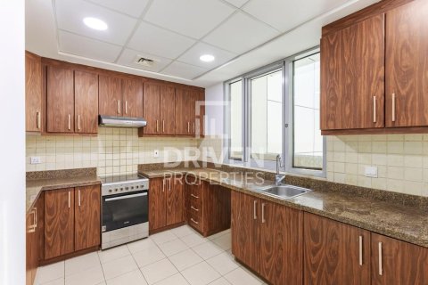 Appartement à Executive Towers, Business Bay, Dubai, 1 chambre, 126 m², № 87341 - photo 4