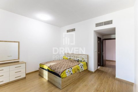 Appartement à Executive Towers, Business Bay, Dubai, 1 chambre, 126 m², № 87341 - photo 6