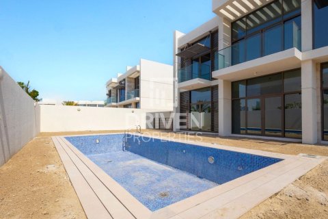 Villa in District One, Mohammed Bin Rashid City, Dubai 6 bedrooms, 941.2 sq.m. № 140812 - photo 5