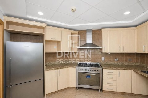 Apartment in Shoreline Apartments, Palm Jumeirah, Dubai 3 bedrooms, 200.21 sq.m. № 141108 - photo 10