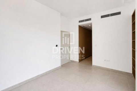 Townhouse in The Valley, Dubai 4 bedrooms, 261.52 sq.m. № 141107 - photo 10