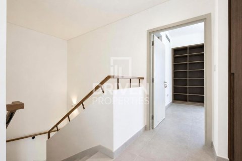Townhouse in The Valley, Dubai 4 bedrooms, 261.52 sq.m. № 141107 - photo 6