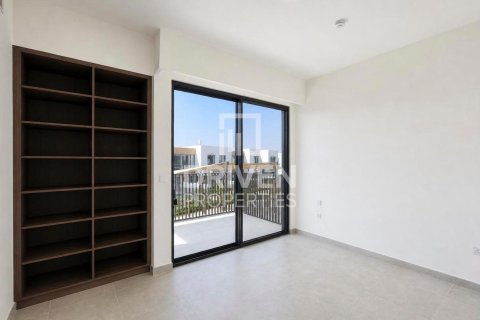 Townhouse in The Valley, Dubai 4 bedrooms, 261.52 sq.m. № 141107 - photo 9