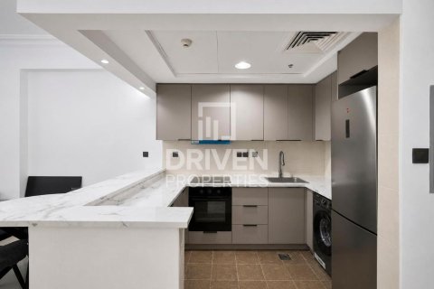 Apartment in Jumeirah Lake Towers, Dubai 1 bedroom, 73.02 sq.m. № 141109 - photo 4