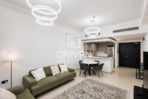 Apartment in Jumeirah Lake Towers, Dubai 1 bedroom, 73.02 sq.m. № 141109