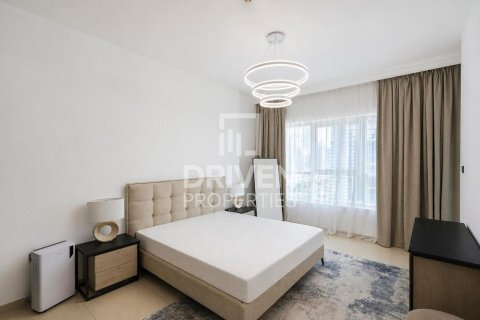 Apartment in Jumeirah Lake Towers, Dubai 1 bedroom, 73.02 sq.m. № 141109 - photo 5