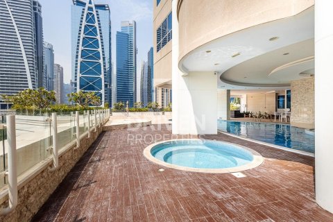 Apartment in Jumeirah Lake Towers, Dubai 1 bedroom, 73.02 sq.m. № 141109 - photo 17