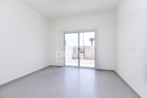 Apartamento en EMAAR South, Dubai South (Dubai World Central), Dubai, 2 dormitorios, 151.9 m², № 141105 - foto 8