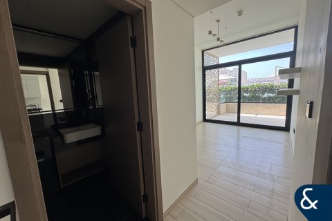 Apartment in Jumeirah Village Circle, Dubai 2 bedrooms, 115 sq.m. № 76269 - photo 2