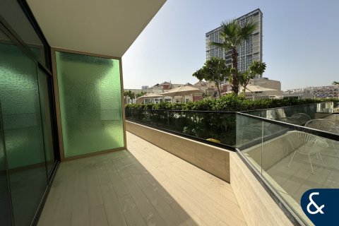 Apartment in Jumeirah Village Circle, Dubai 2 bedrooms, 115 sq.m. № 76269 - photo 12