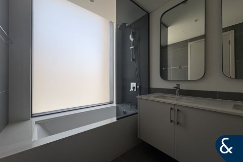 Villa in Arabian Ranches 3, Dubai 4 bedrooms, 303 sq.m. № 76270 - photo 16