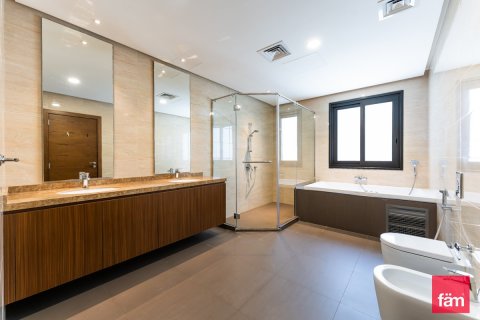 Снять в аренду виллу в Al Furjan, Дубай: 6 спален, 610м², № 92039 - фото 25