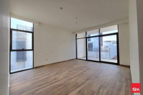 Villa à Al Furjan, Dubai, 4 chambres, 574.2 m², № 92037 - photo 3
