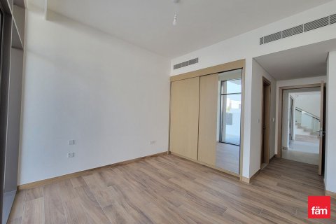 Villa à Al Furjan, Dubai, 4 chambres, 574.2 m², № 92037 - photo 5