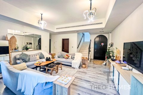 Villa in Reem, Dubai 3 bedrooms, 203 sq.m. № 13440 - photo 3