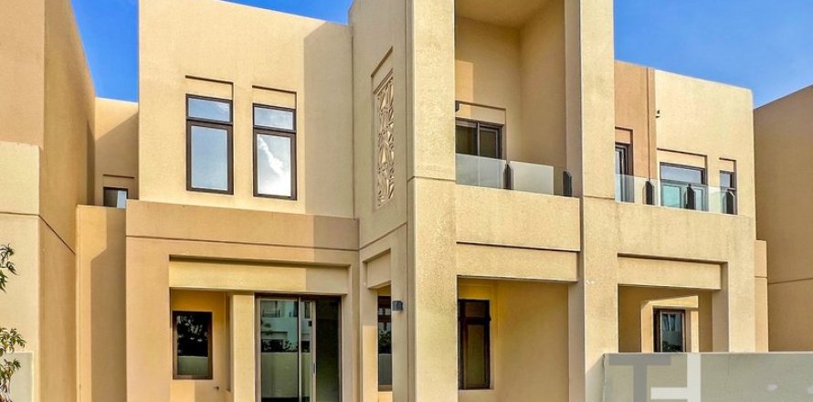 Townhouse in Reem, Dubai 3 bedrooms, 208 sq.m. № 13442