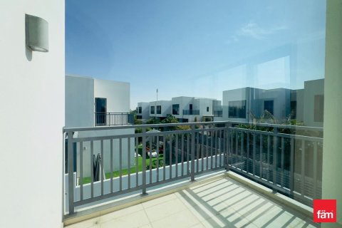 Снять в аренду виллу в Дубай Хилс Эстейт, Дубай: 4 спальни, 326м², № 69440 - фото 11