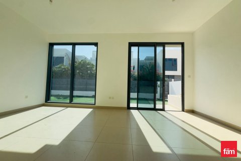 Снять в аренду виллу в Дубай Хилс Эстейт, Дубай: 4 спальни, 326м², № 69440 - фото 14