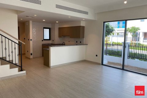 Townhouse in Dubai 5 bedrooms, 215.1 sq.m. № 69428 - photo 16