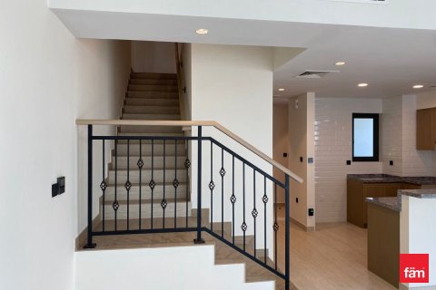 Townhouse in Dubai 5 bedrooms, 215.1 sq.m. № 69428 - photo 4