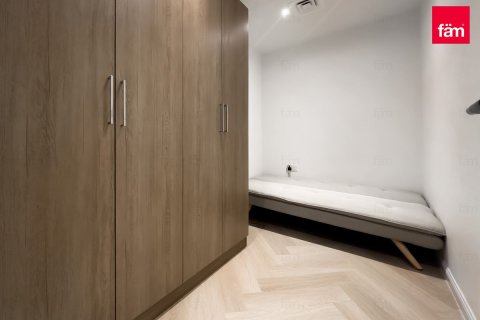 Apartment in Dubai 3 bedrooms, 142 sq.m. № 54923 - photo 6