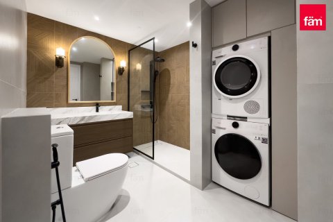 Apartment in Dubai 3 bedrooms, 142 sq.m. № 54923 - photo 7