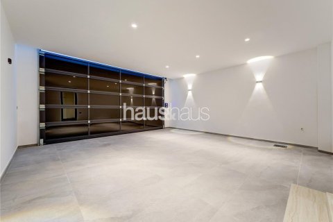 Villa in Jumeirah Islands, Dubai 5 bedrooms, 511 sq.m. № 43417 - photo 13