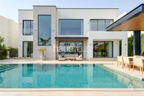 Villa in Jumeirah Islands, Dubai 5 bedrooms, 511 sq.m. № 43417 - photo 29