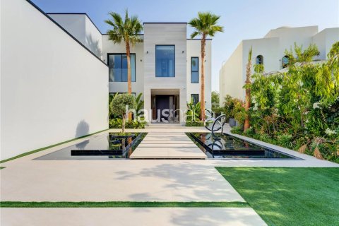 Villa in Jumeirah Islands, Dubai 5 bedrooms, 511 sq.m. № 43417 - photo 27