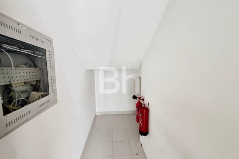 Снять в аренду таунхаус в Мудоне, Дубай: 4 спальни, 247м², № 24263 - фото 12