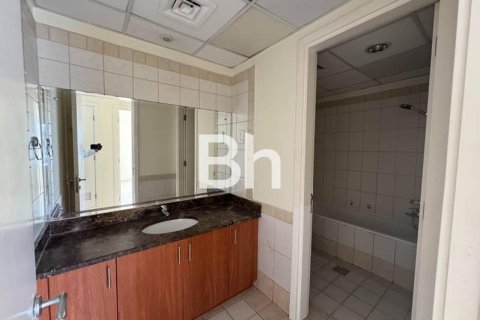 Villa à The Springs, Dubai, 3 chambres, 229 m², № 24264 - photo 9
