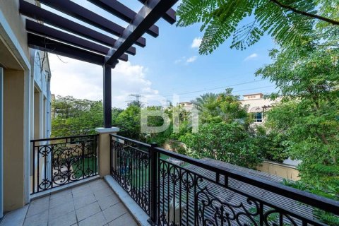 Villa in Jumeirah Village Triangle, Dubai 5 bedrooms, 656 sq.m. № 24267 - photo 3